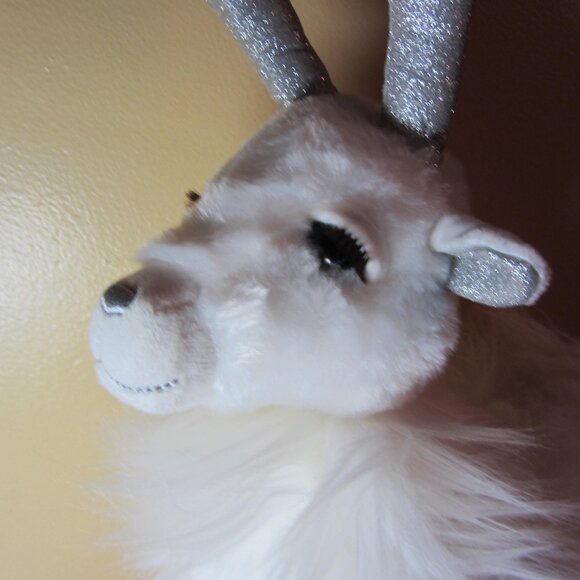 plush 2019 trov white and silver reindeer retired (W4216) - Picture 3 of 12